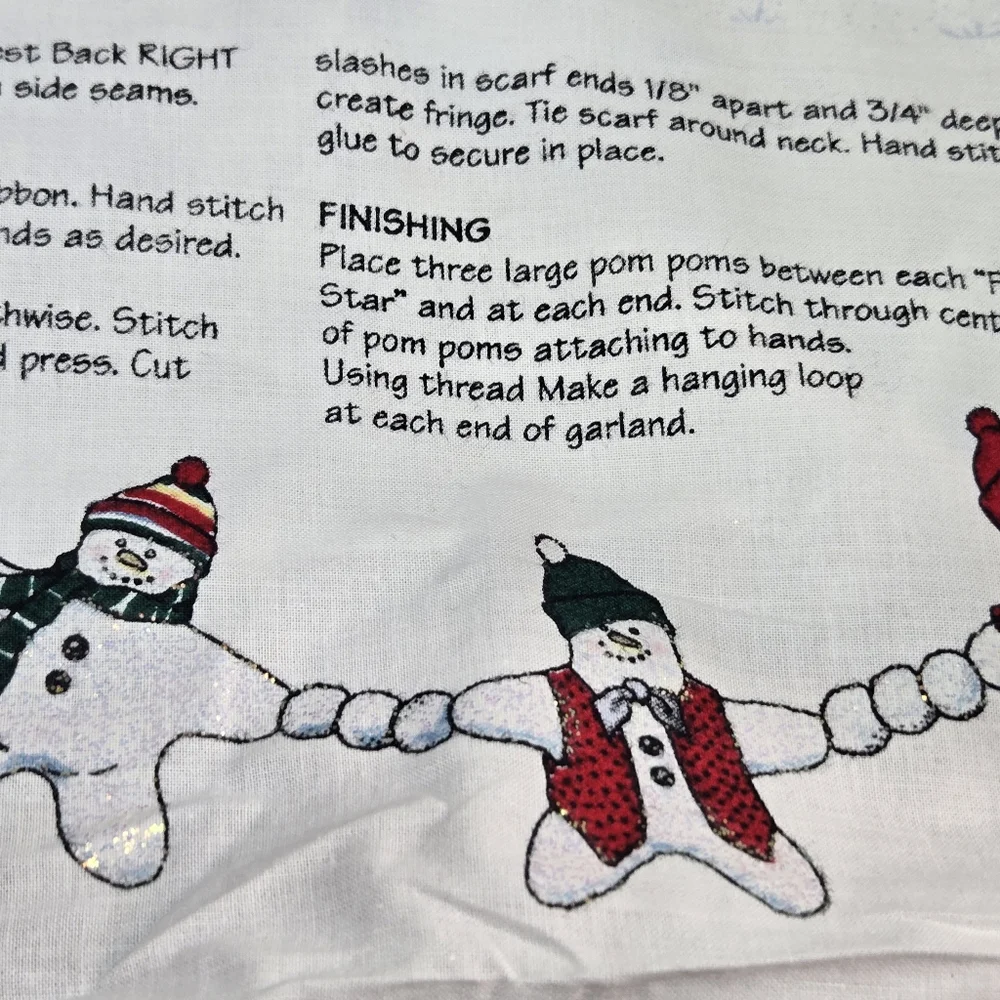 NOS Daisy Kingdom Frosty Star Garland Pattern Fabric Holiday Christmas